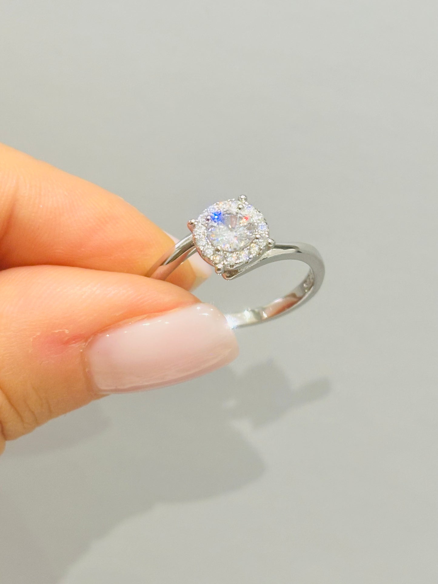 Anello Solitario Lia Brillovers