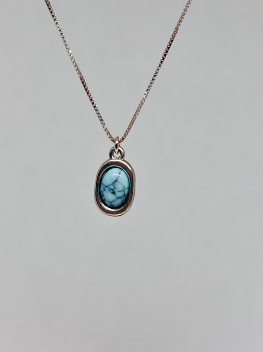 Collana Pizzico pietra naturale cielo