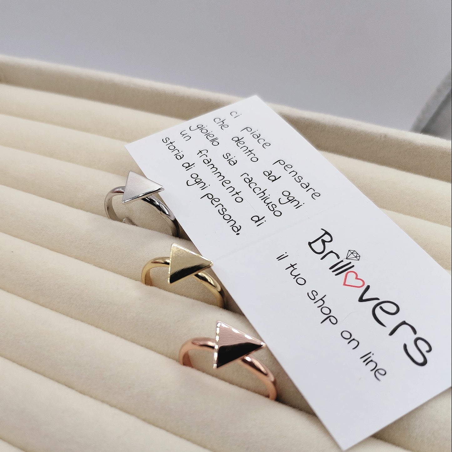 Anello Triangle Love