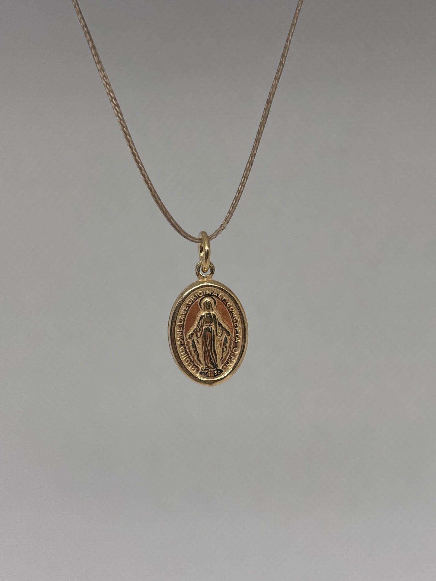 Ciondolo Madonnina gold Pizzico