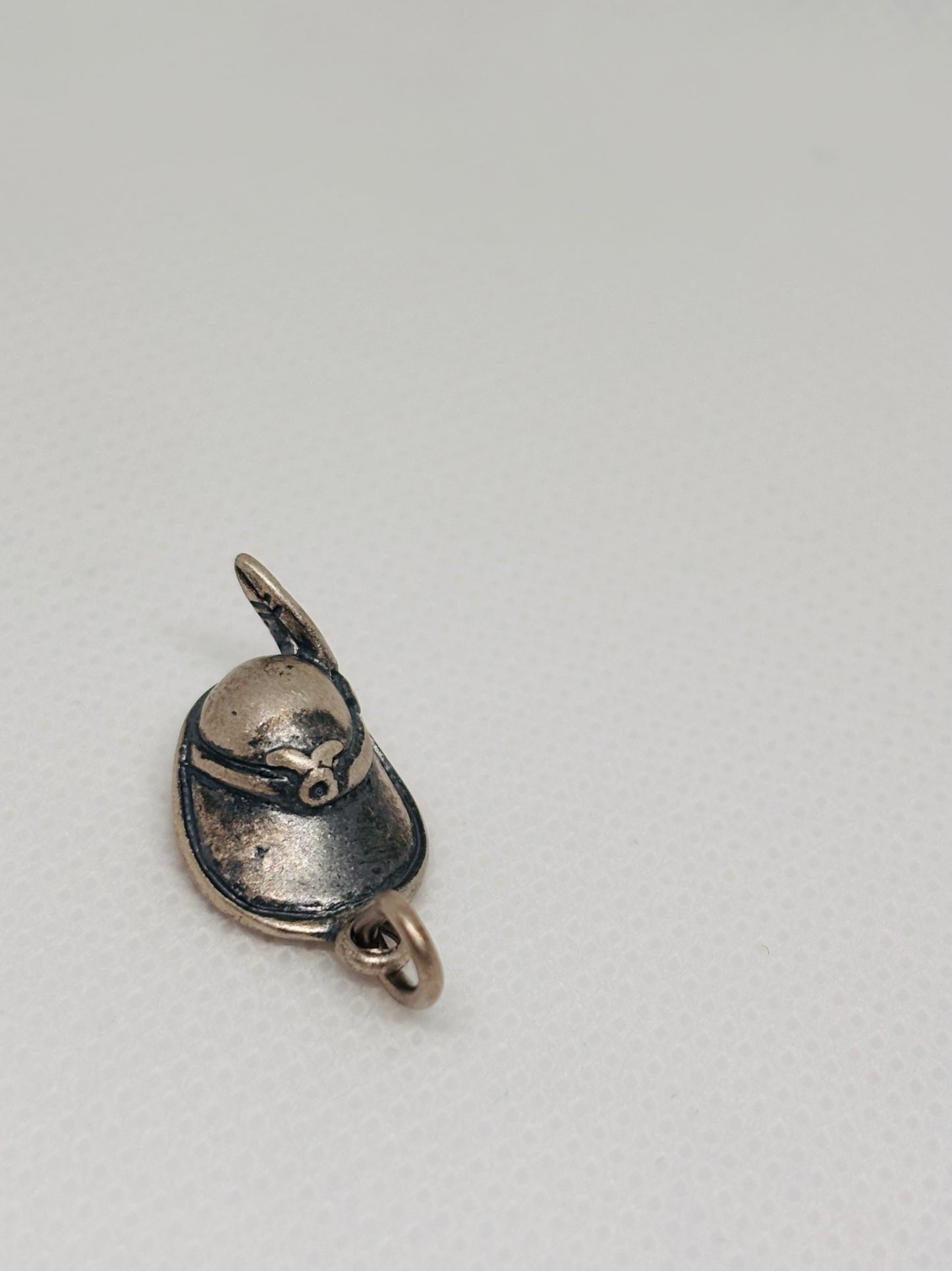 Ciondolo Freccia nera Pizzico