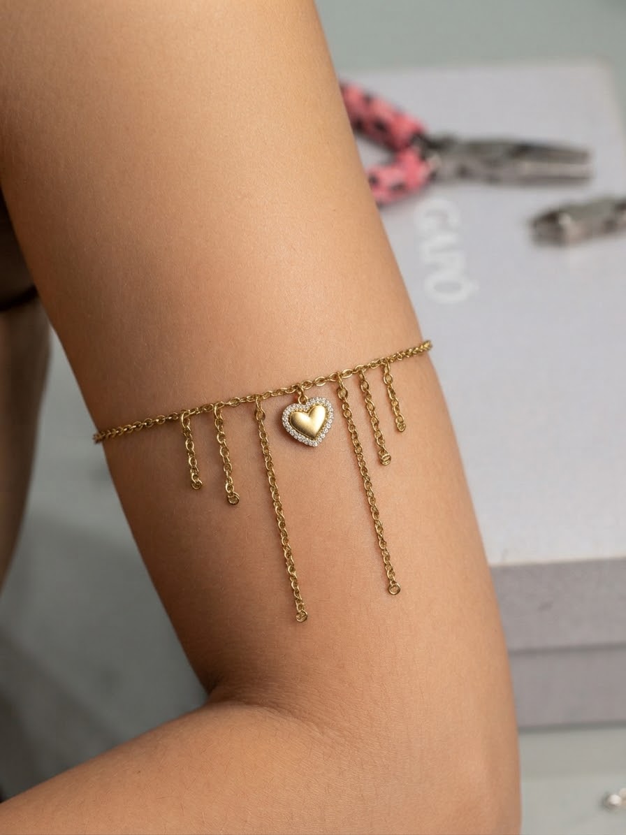 Bracciale Arm Cuff cuore gold